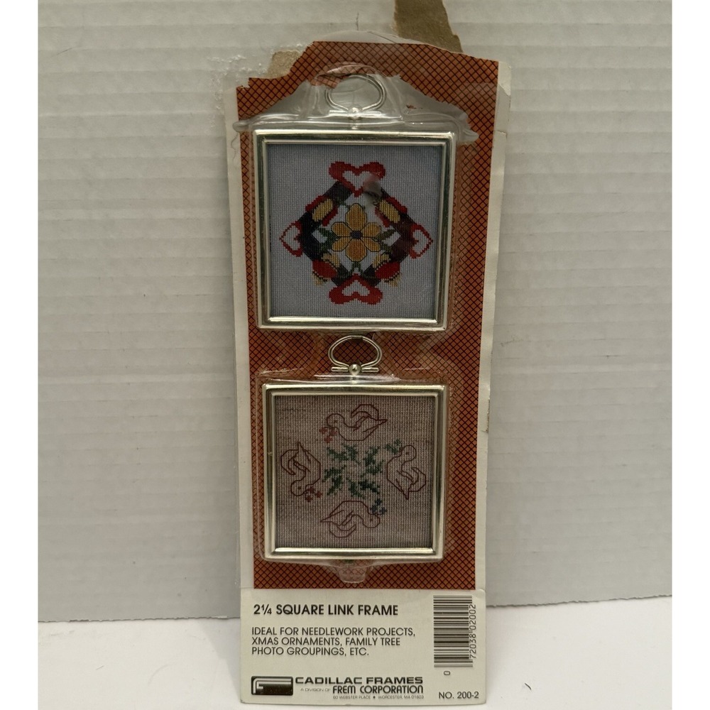 2 Vtg Cadillac Gold Craft & Photo 2.25" Square Link‎ Frames. No 200-2 USA NEW